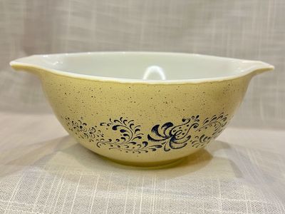 Vintage Pyrex Homestead #441 Cinderella Handles Mixing Bowl 1-1/2 Quart
