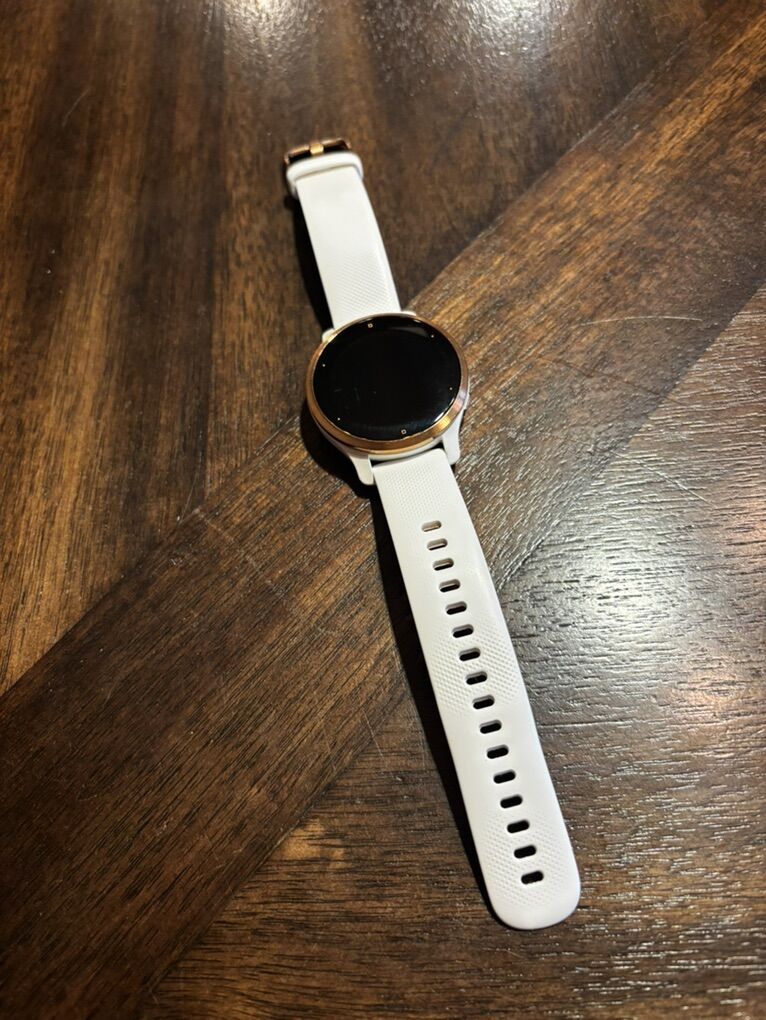 Garmin Venu 2S Smartwatch