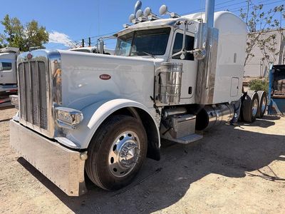 2019 Peterbilt 389 with Cummins ISX15 and 18sp manual transmission