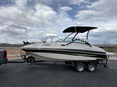 2005 Four Winns Funship 214