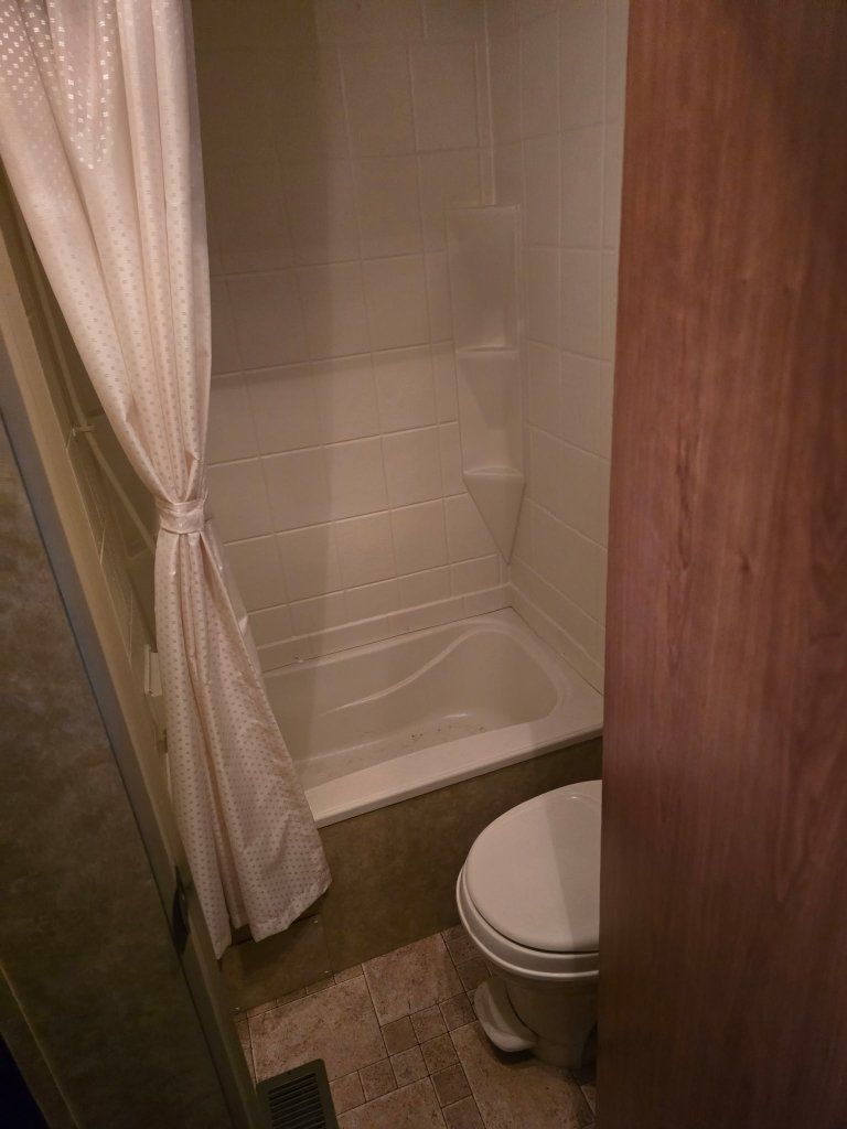 2011 Coachmen Catelina 26 bh