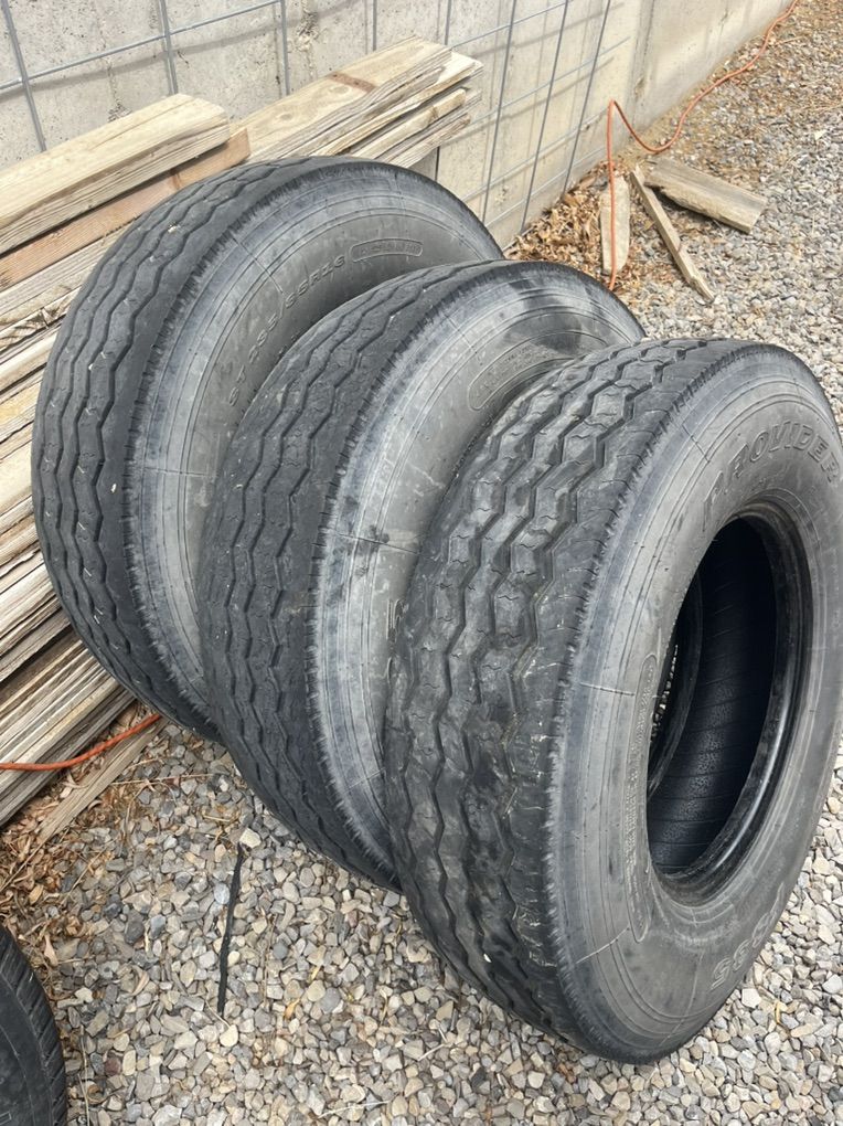 Provider St 235/85/R16