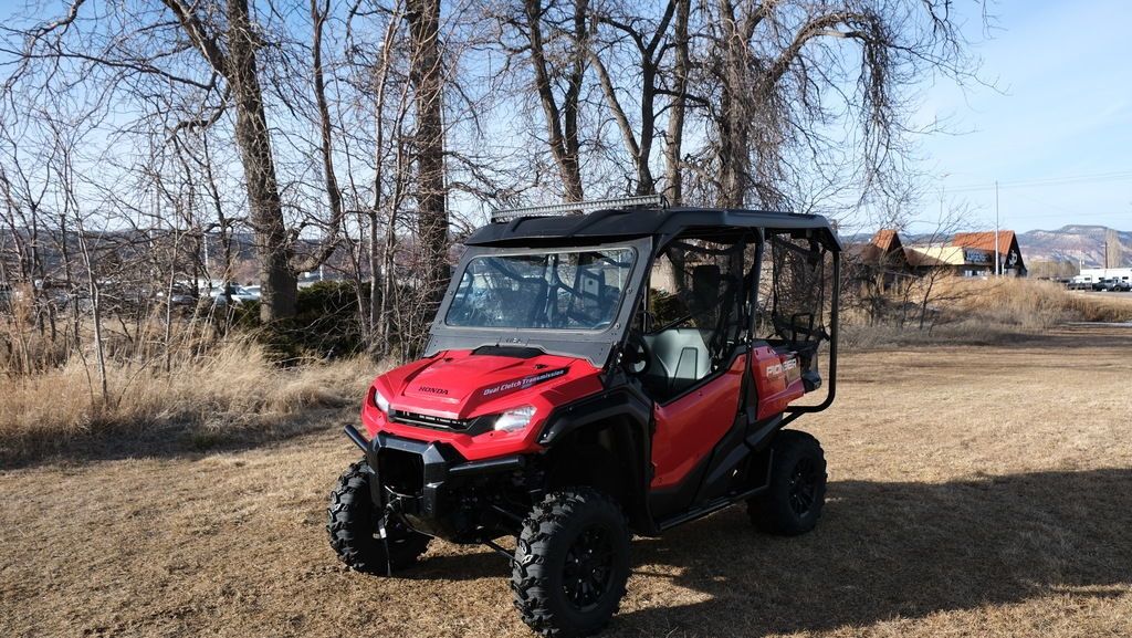 2024 Honda Pioneer 1000-5 Deluxe