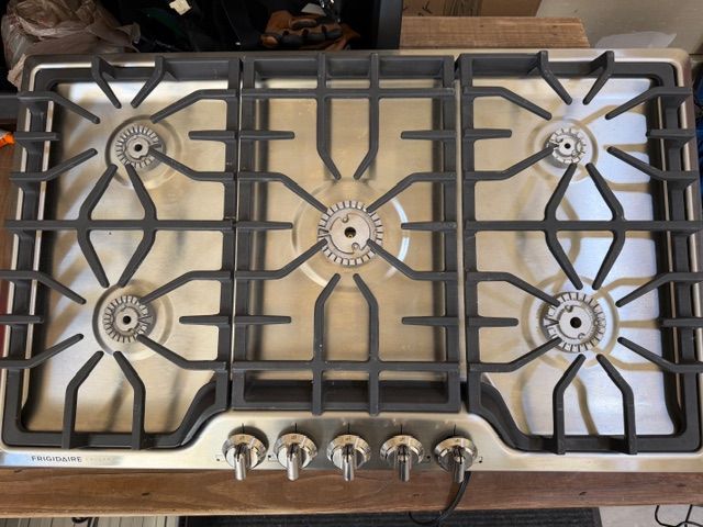 36in Countertop Gas Cooktop with grates