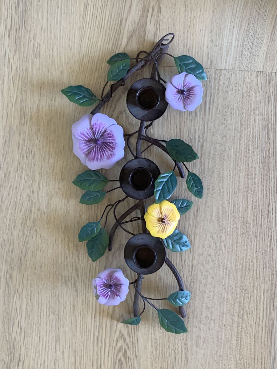 Candle holder