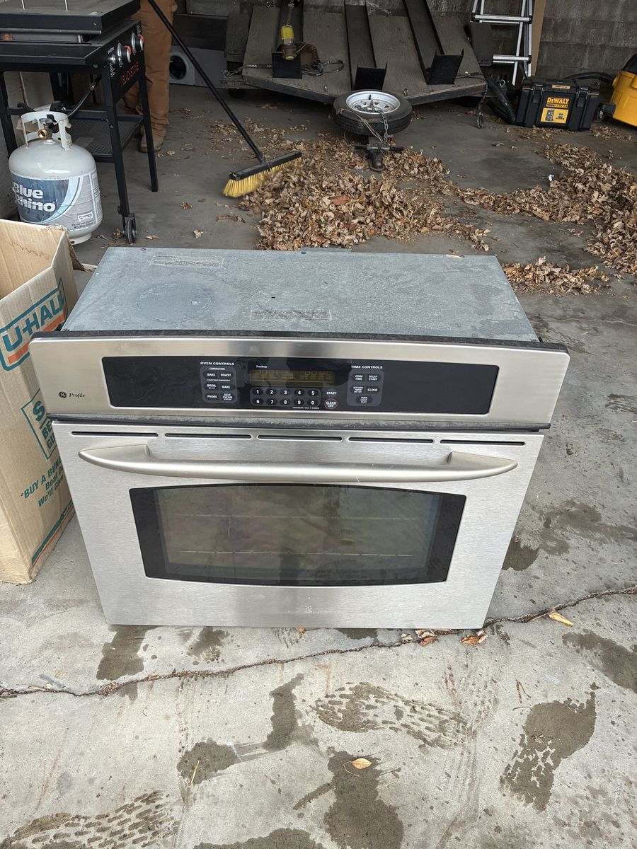 GE profile Oven