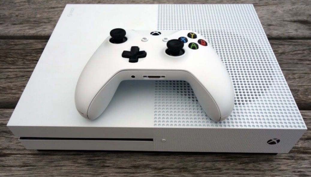Xbox One S
