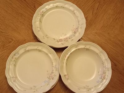 Vintage Pfaltzgraff "Tea Rose" 6-Piece Stoneware Set (Service for 2)