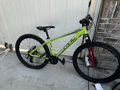 GT Mountain bike Rock Shok