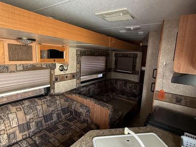 2009 Keystone Springdale Fifth Wheel Camper