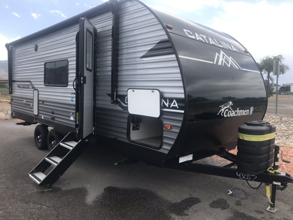 2024 Catalina 221 MKE