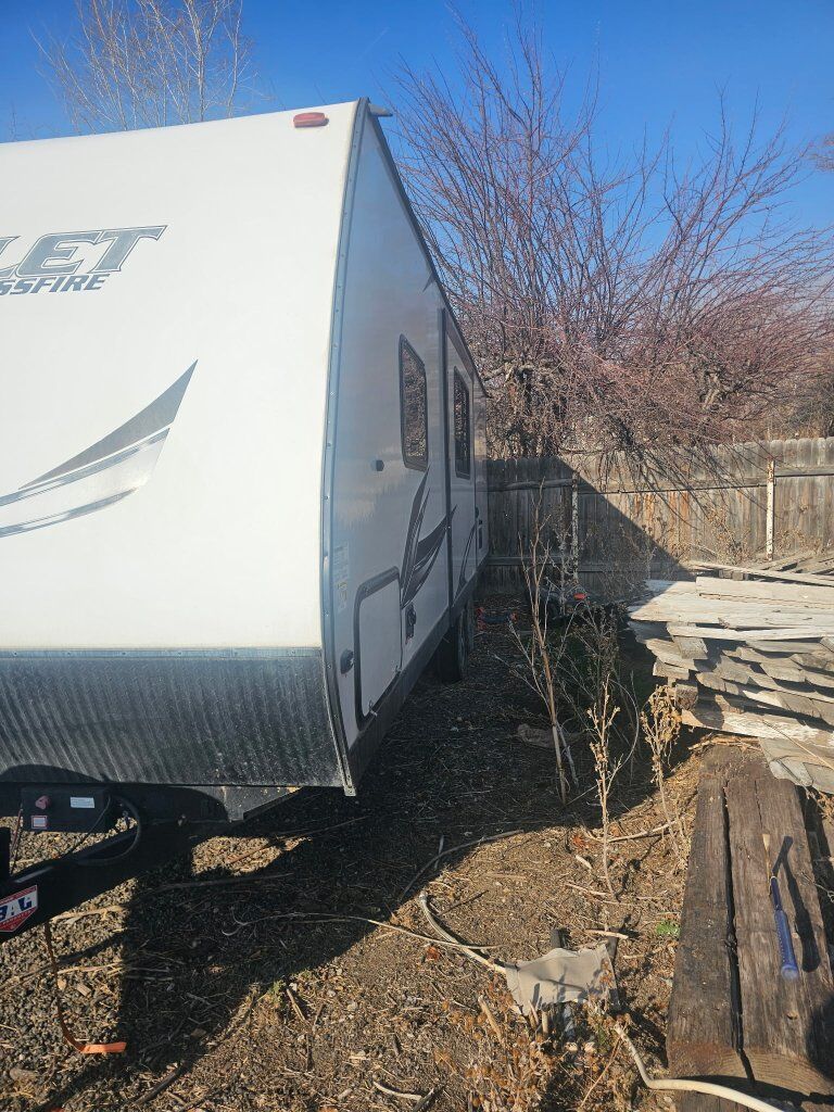 2021 Keystone Bullet 2340BH – Family Bunkhouse – Ready to Camp