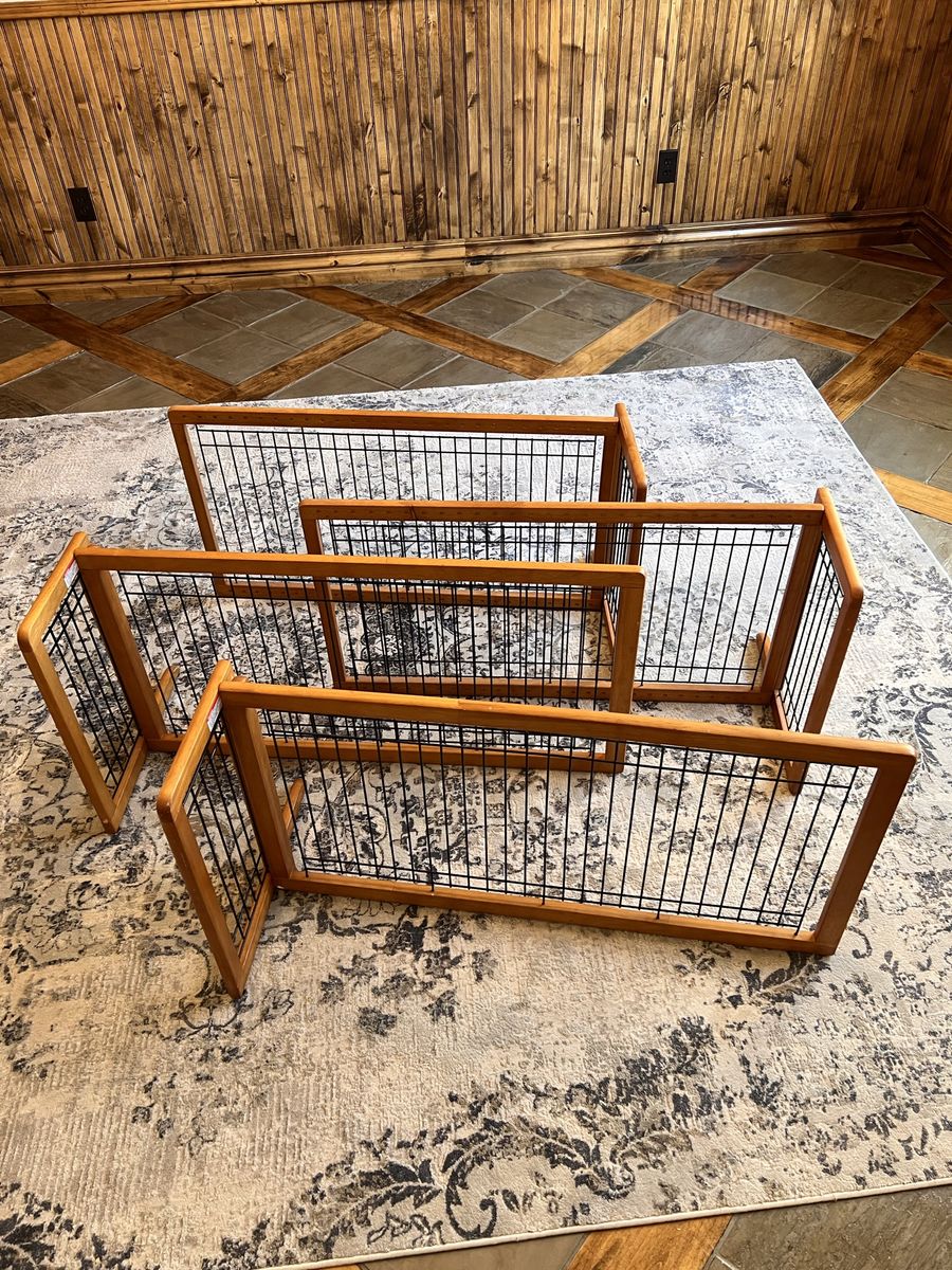 Wooden Pet Gate Playpen - Configurable, Freestanding Barrier for Dogs & Small Animals