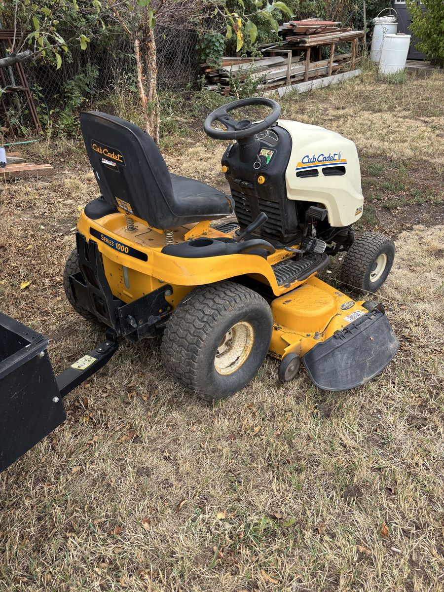 Cub cadet riding mower