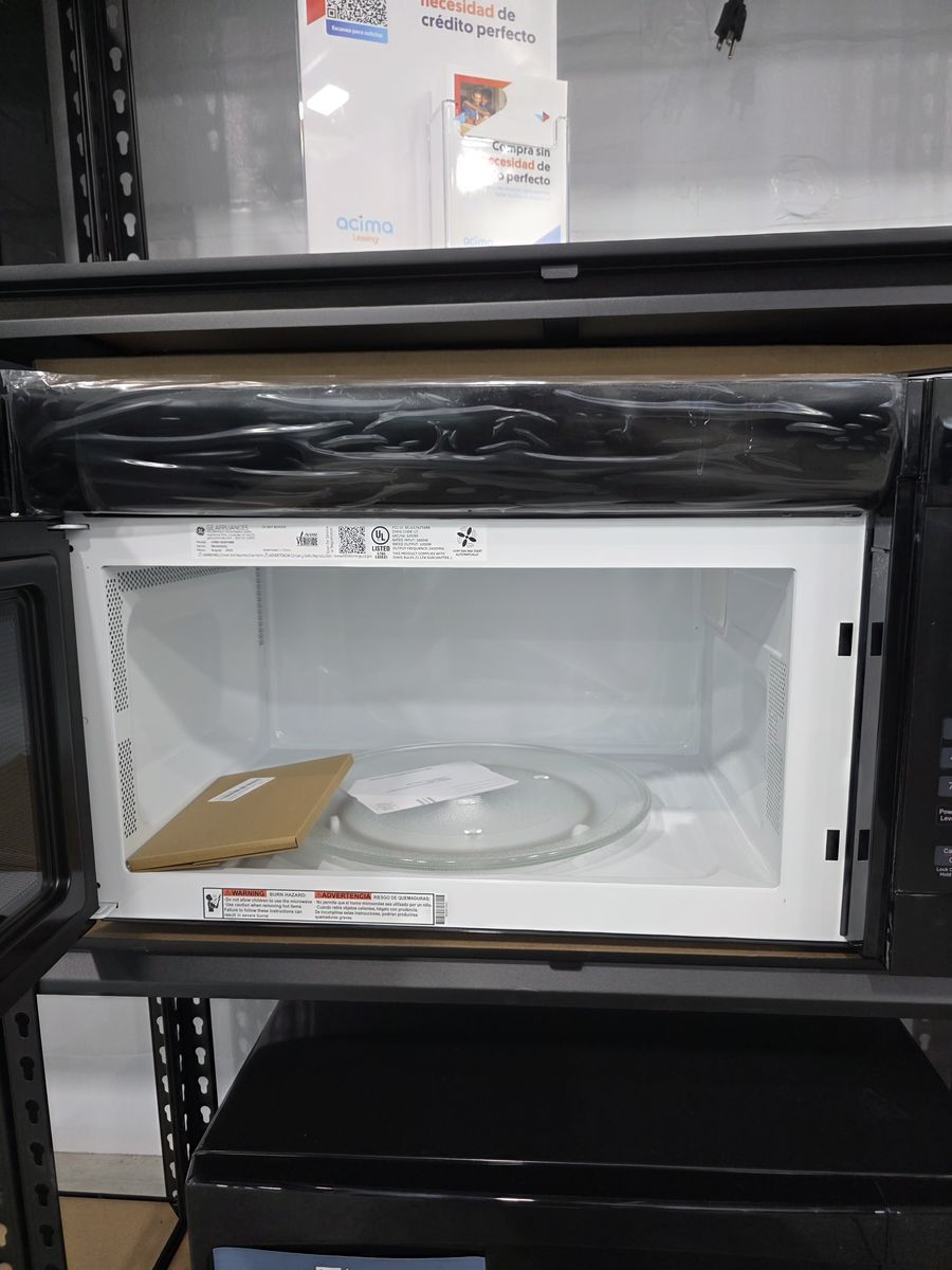 Main image 3