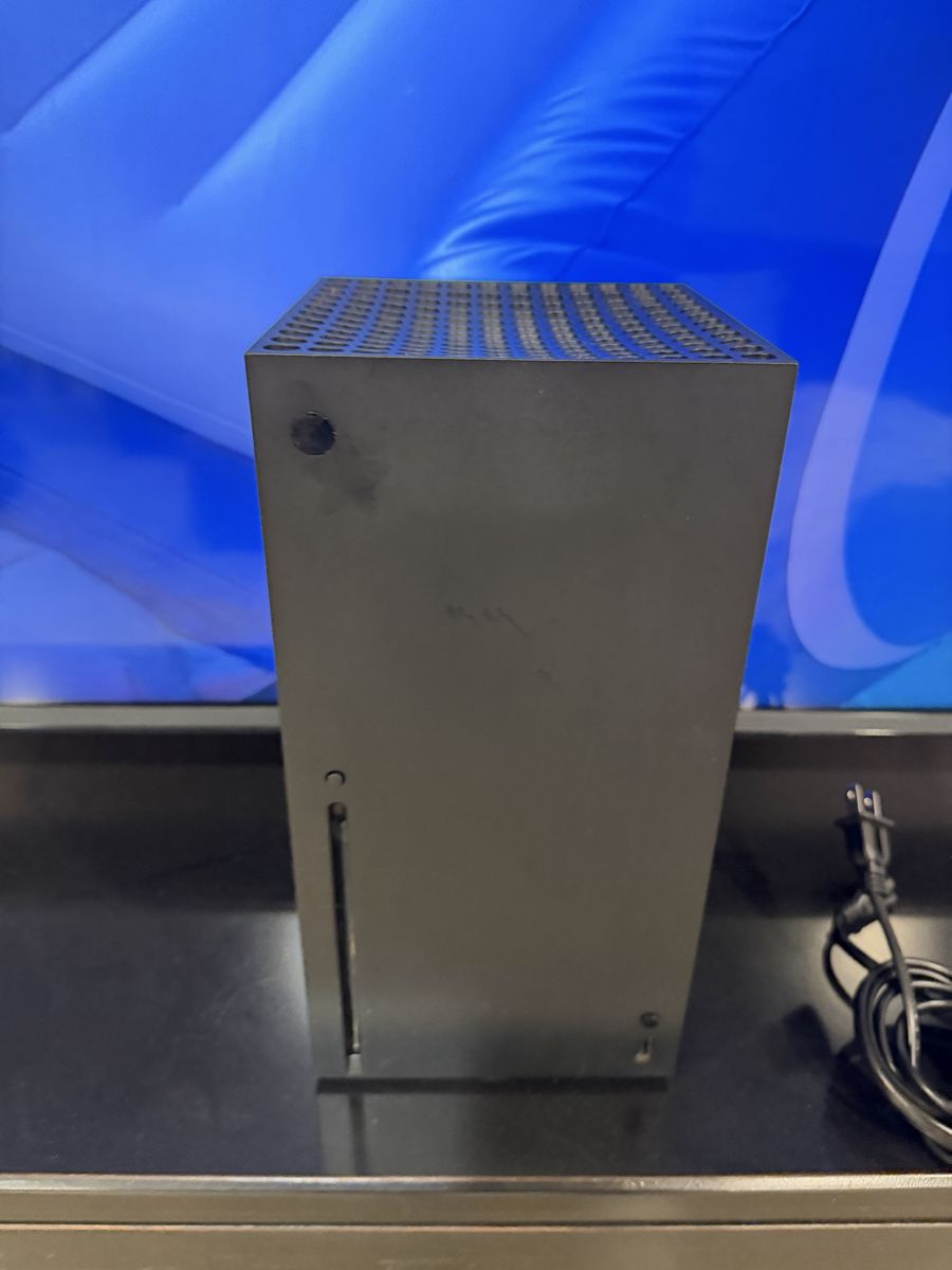 Main image 2