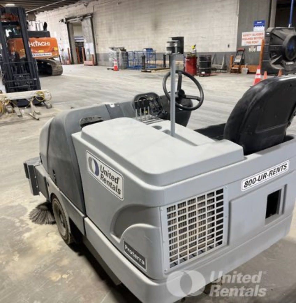 SWEEPER RIDE ON PICK UP 66” & SMALLER