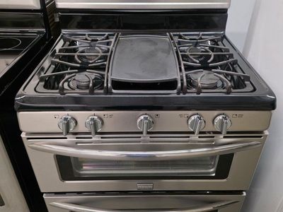 frigidaire gas range