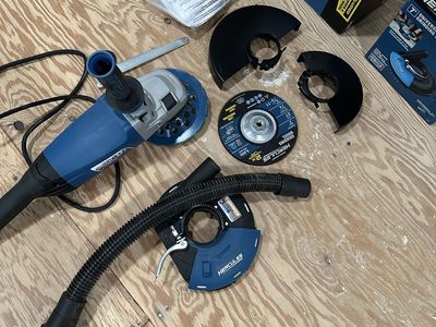 Hercules 7/9 in Grinder and Vacuum Atachment