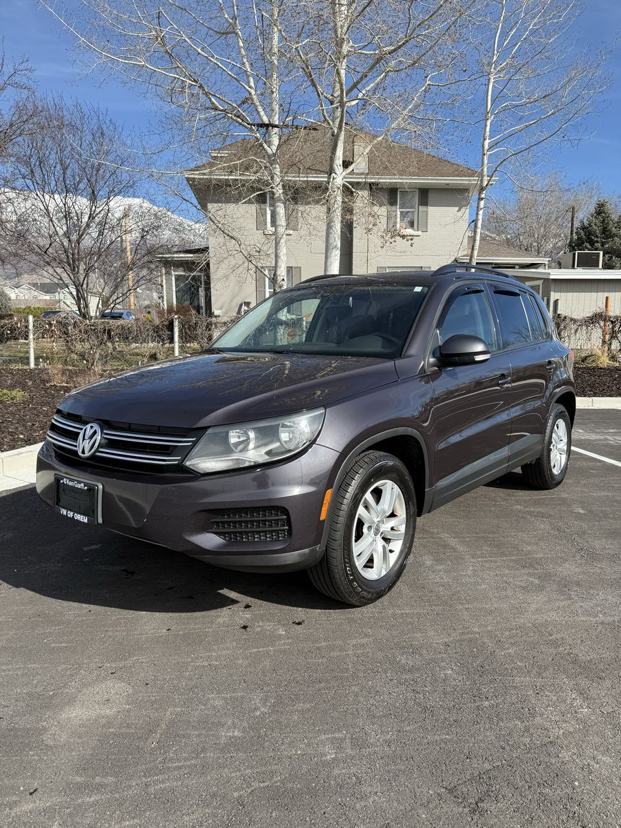 2016 VOLKSWAGEN TIGUAN SE