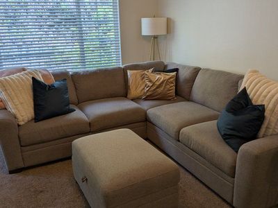 Gray Sectional couch sofa w/ottoman excellent condition