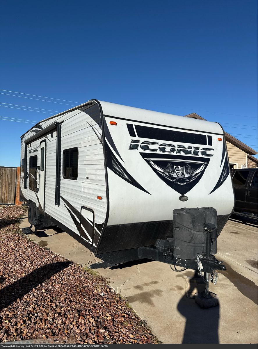 2018 Eclipse Toy hauler for rent