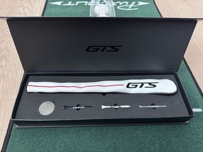 Titleist GTS alignment cover gift set