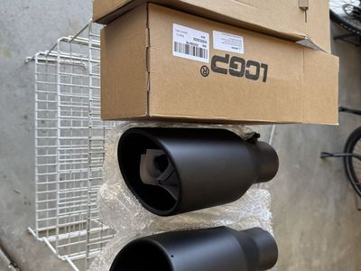 Exhaust tips