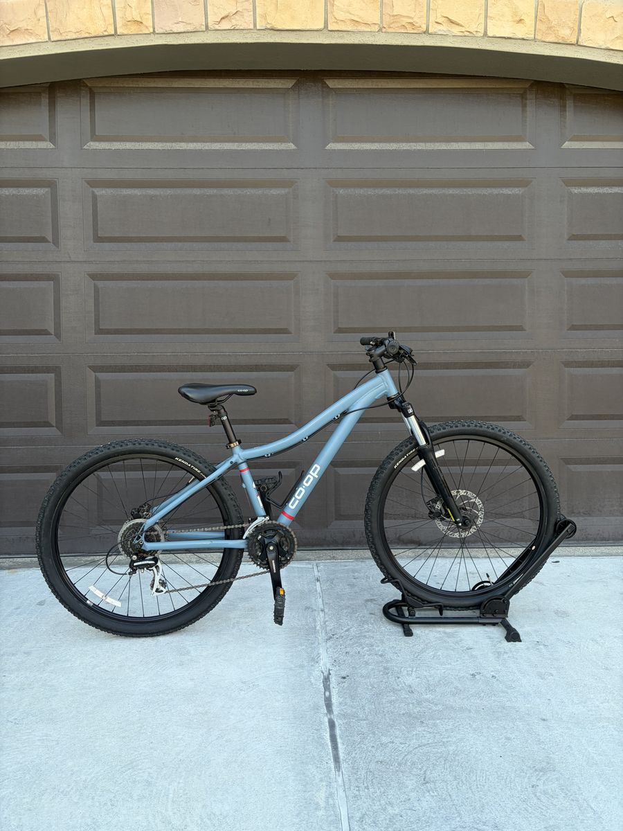 Co-op Cycles DRT 1.1 Mountain Bike - Light Blue, Small Frame, Disc Brakes, 27.5" Wheels