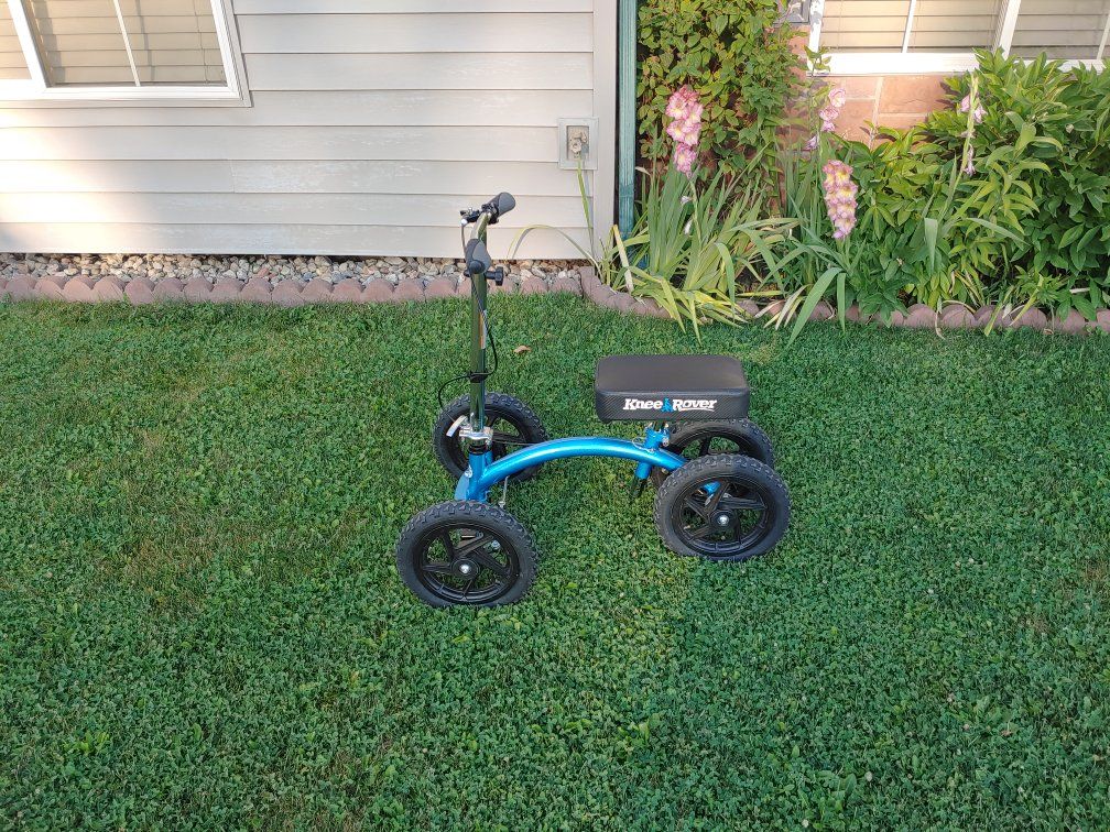Knee Rover KneeRover Knee Scooter Walker All Terrain with Pneumatic Tires Great Condition