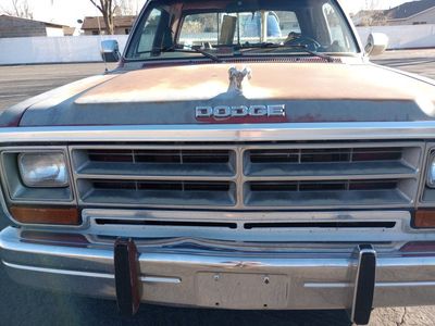1990 Dodge Ram Truck. Limited Edition.(Not Desiel)