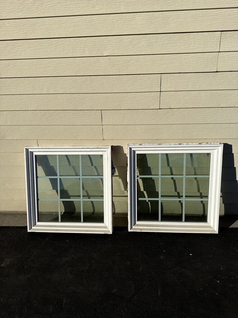 2 Used Milgard Tuscany Picture Windows