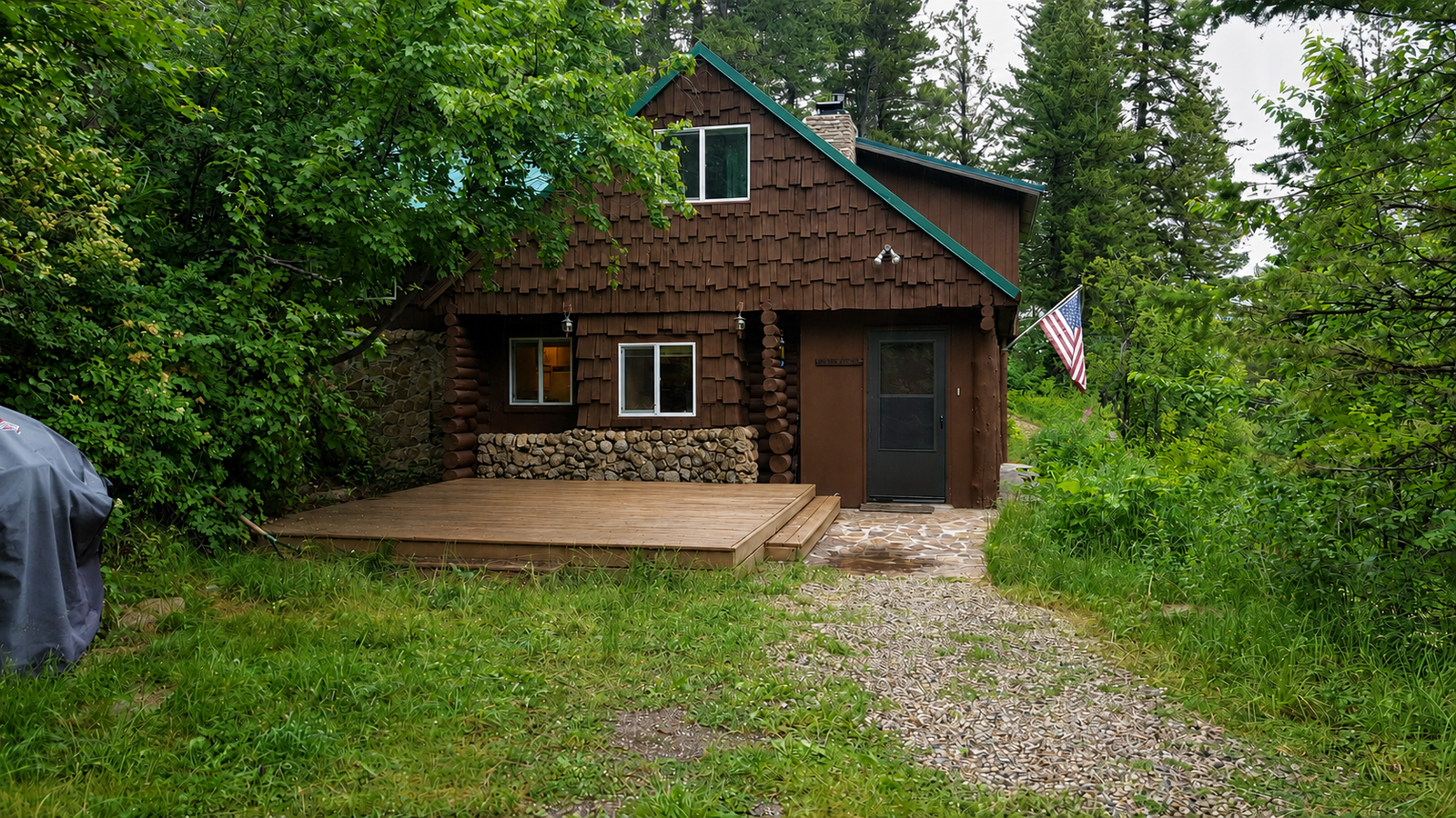 Cabin at Palisades Reservoir