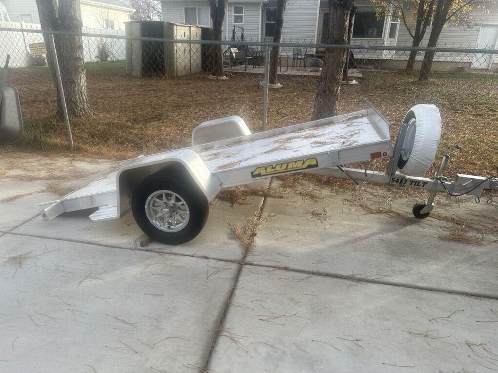2026 Aluma 5410 Tilt Trailer
