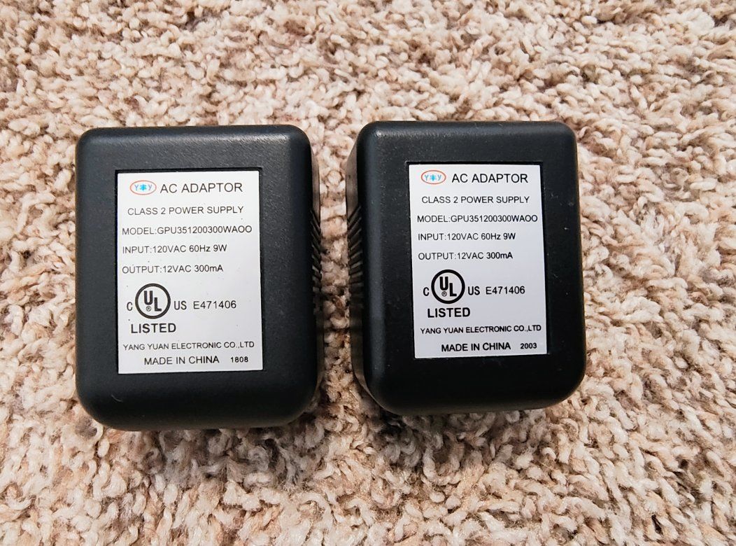 Yang Yuan Electronic AC Adaptor Model GPU351200300WAOO 12VAC 300mA Set of 2