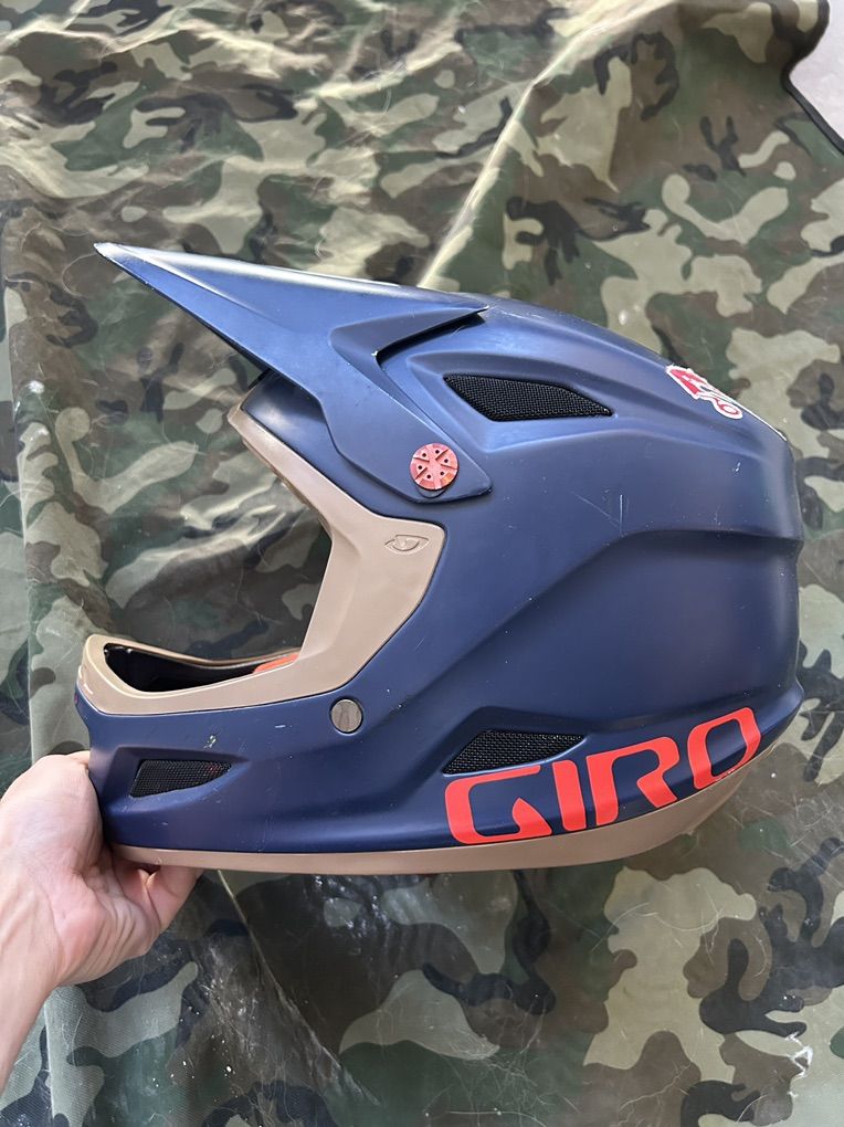 Giro Fullface Mountainbike Helmet