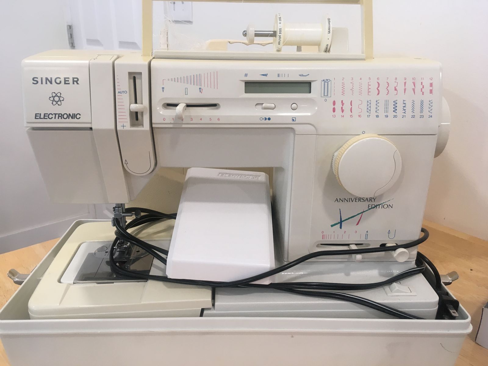 Vintage Singer Electronic Sewing Machine Anniversary Edition with Case