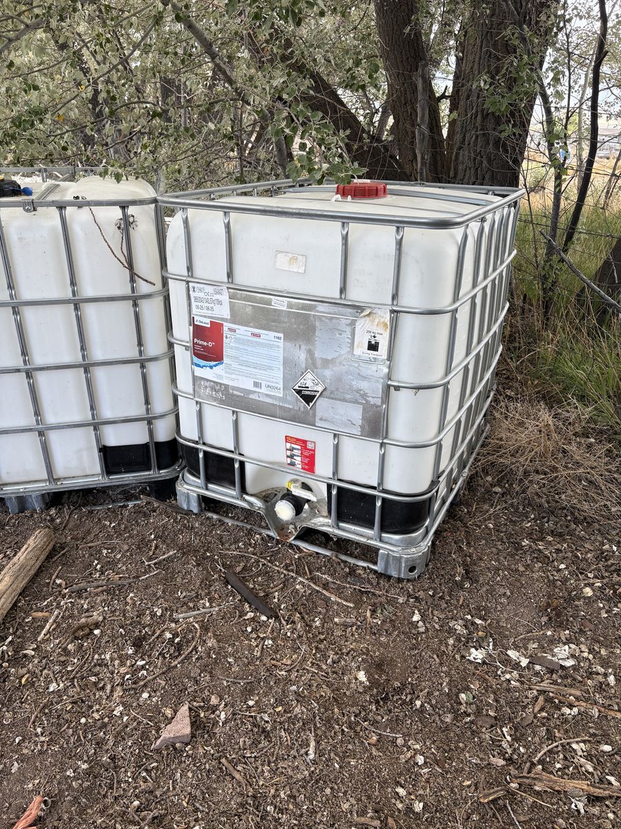 IBC 275 gallon totes