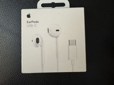 Wired ear pods