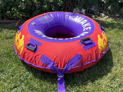 Boating pull tube