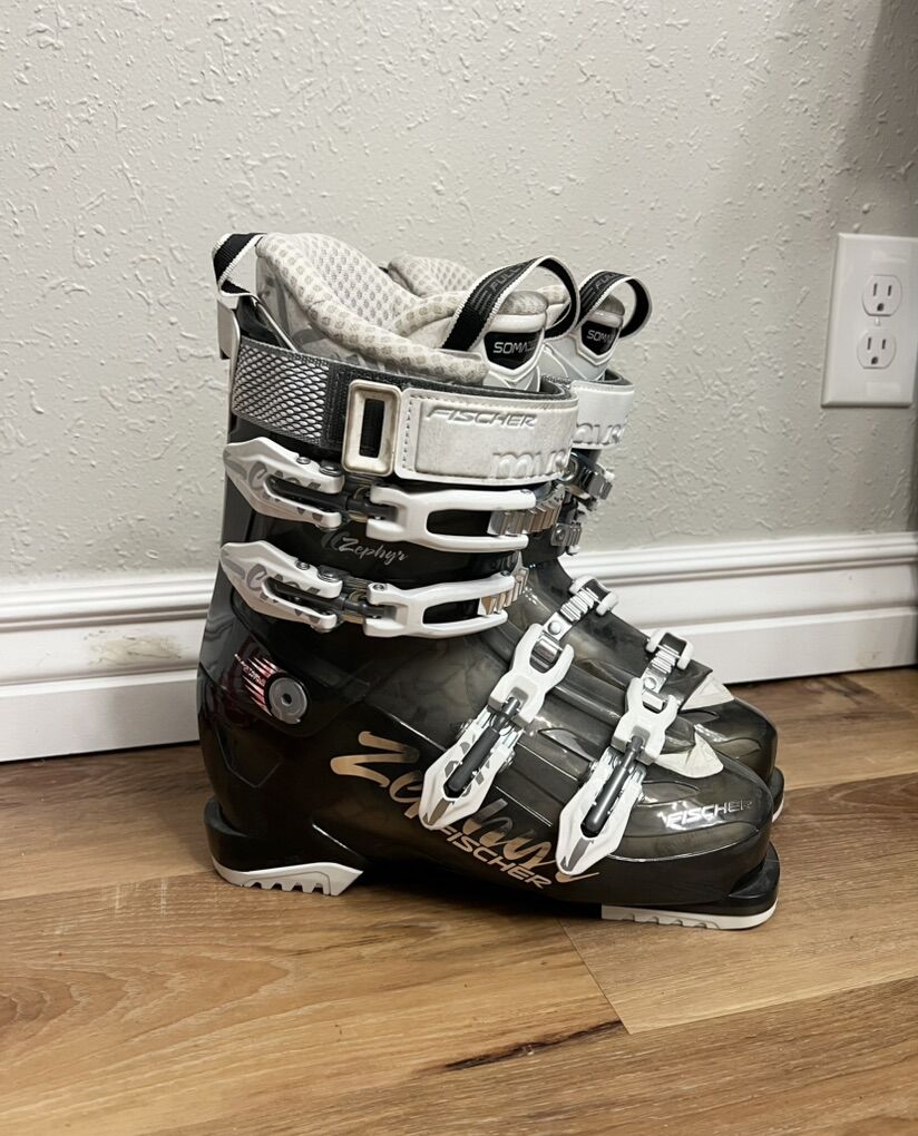 Fischer Zephyr Womens Ski Boots 25.5