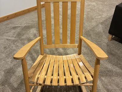 Rocking chair