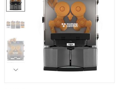 Zumex Juicer