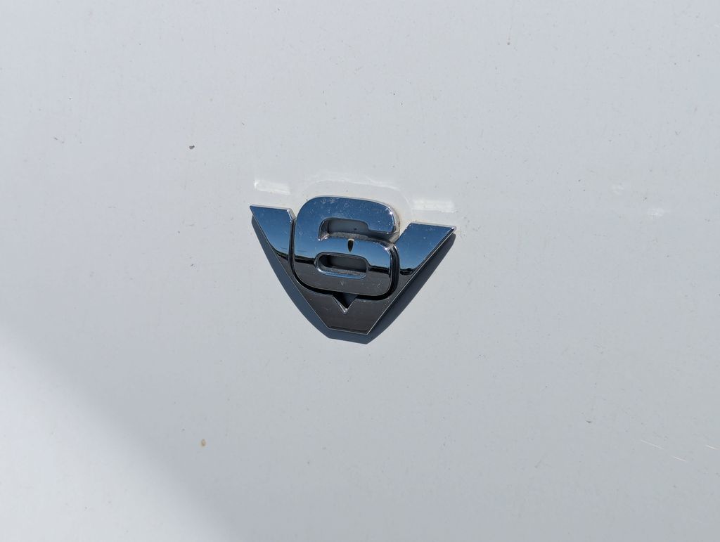 Main image 12