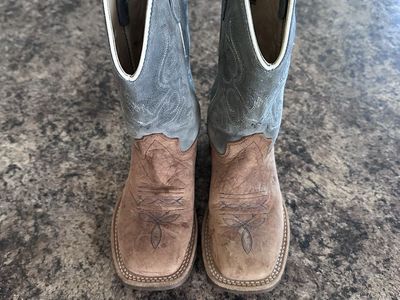 Boots - Kids size 13.5