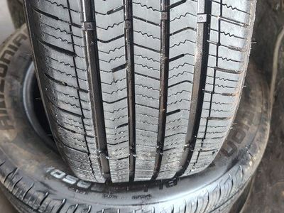 ARIZONA SILVER 215/55R17. SET. 85/100