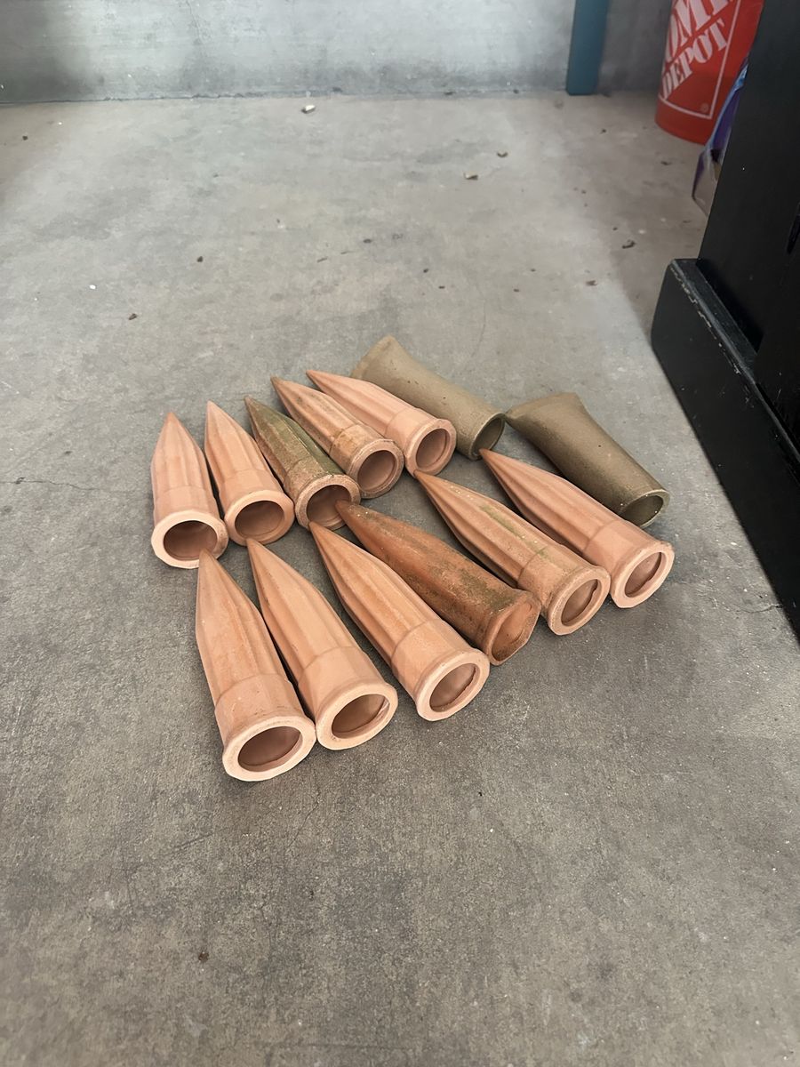 Fish ceramic stake