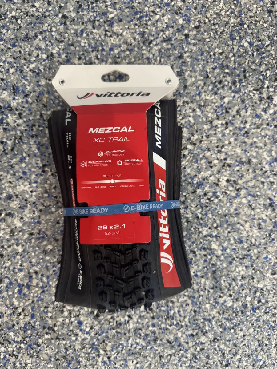 Vittoria Mezcal XC trail 29x2.1 tubeless tire