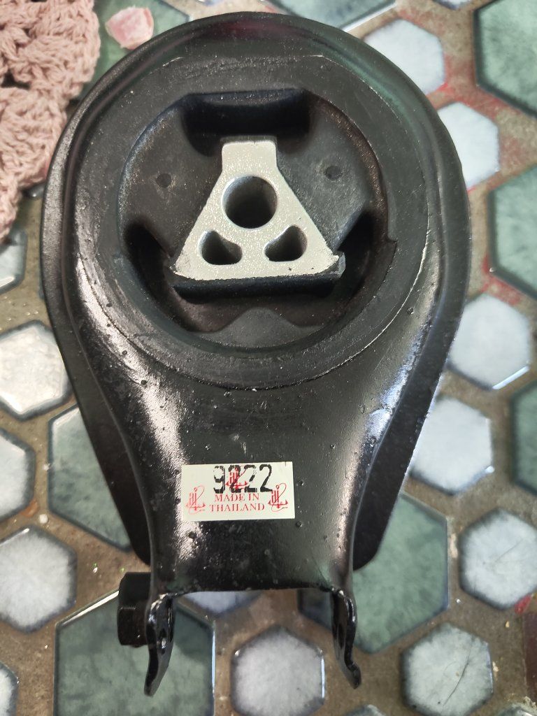 2004-2013 Mazda 3 Engine Mount. Part 9222.