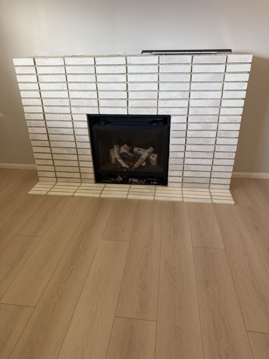 Cultured Stone, Westlake Stone, Flat Brick, white ivory Loften Tenley bought from Hearth and Home